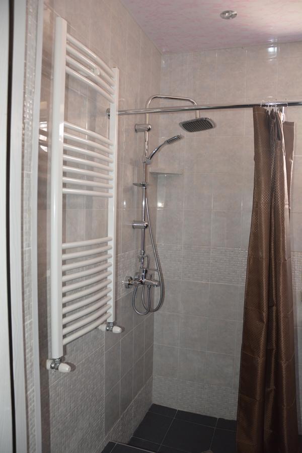Guest House Kavtarashvili 38 カズベギ エクステリア 写真