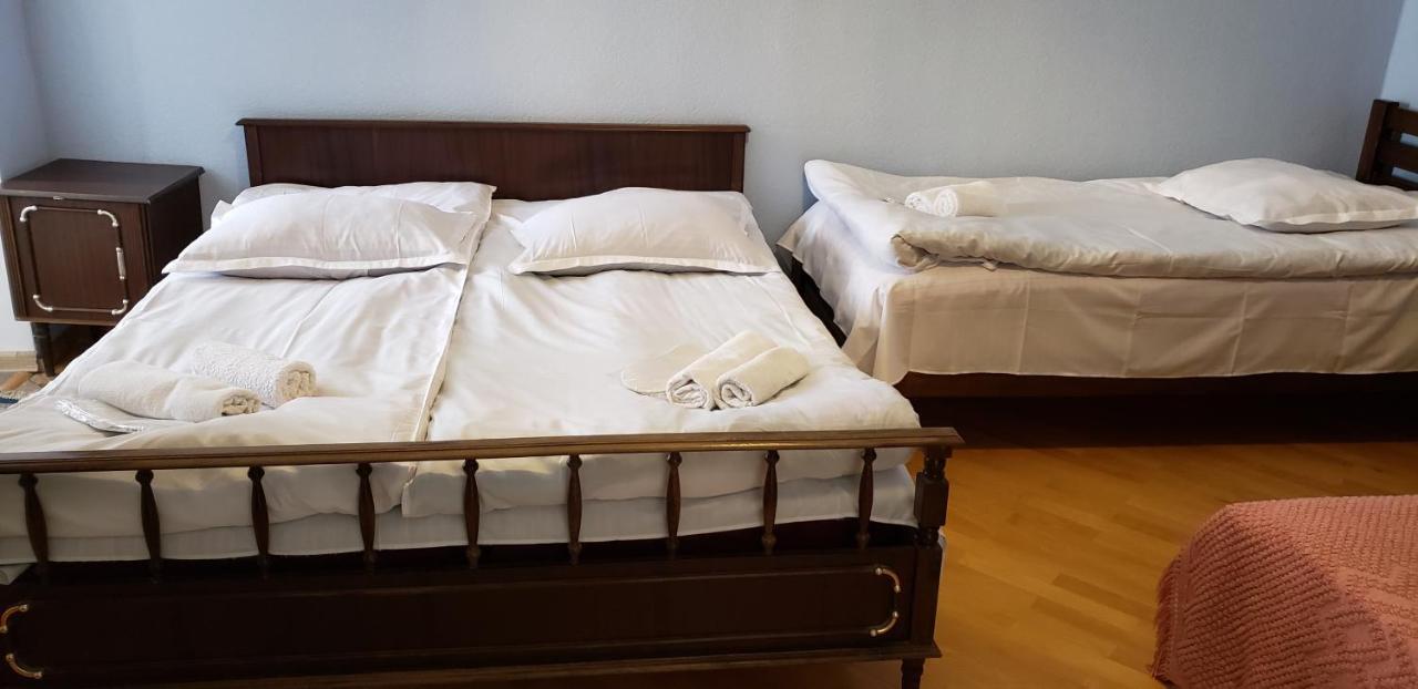 Guest House Kavtarashvili 38 カズベギ エクステリア 写真